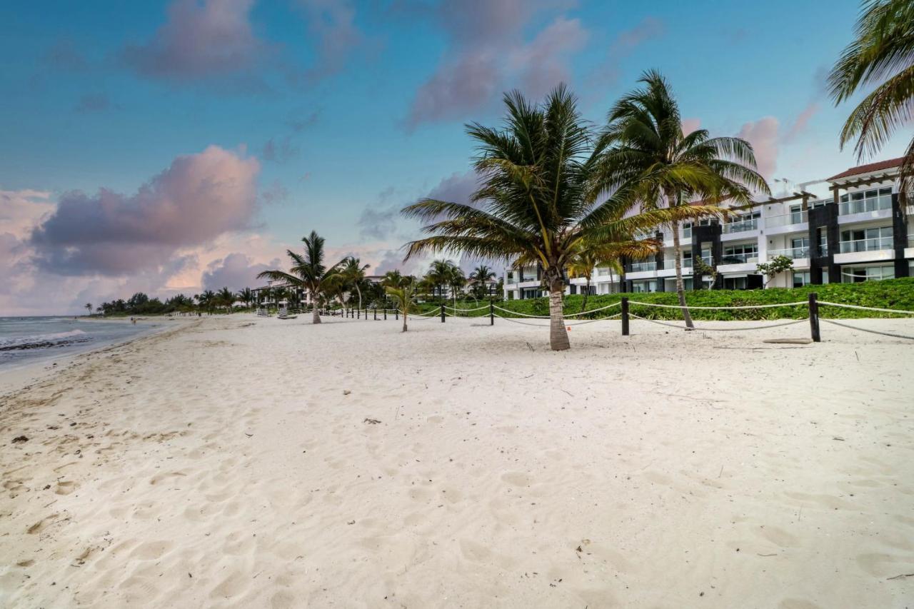 Hakuna Matata 725N At Mareazul Beachfront Playa del Carmen Exterior photo